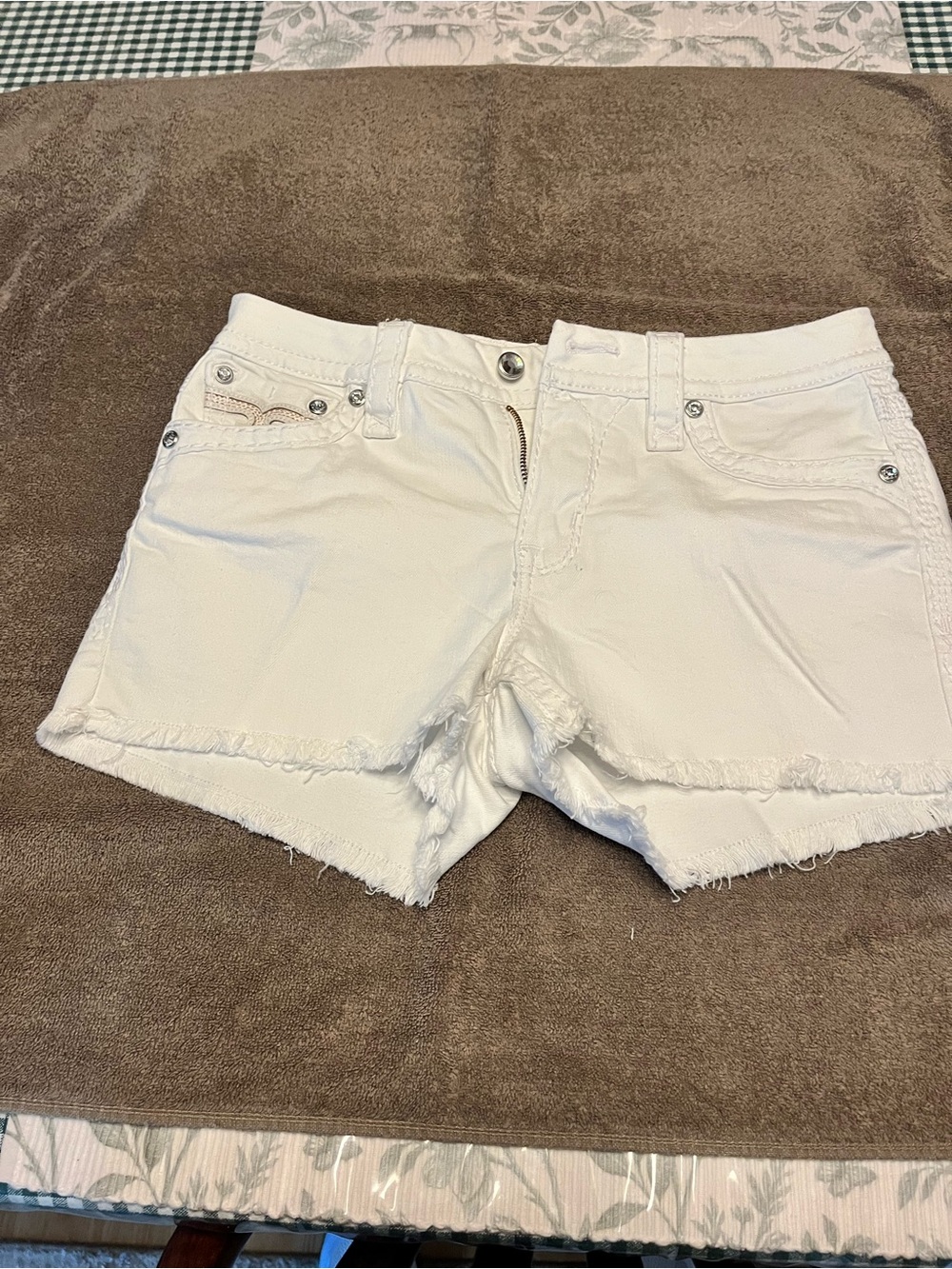 Women’s Rock  Revival White Frayed Hem Denim Shorts
